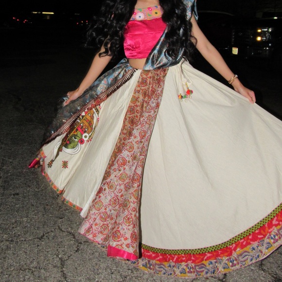 Pink white garba navratri festive traditional chaniya lehenga ghagra choli - Picture 5 of 12
